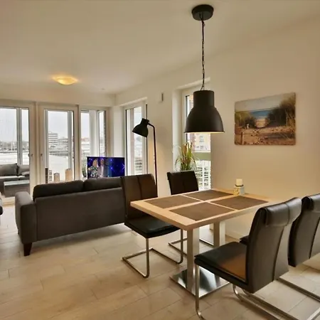 Haus Marina, Km26 Apartmán *